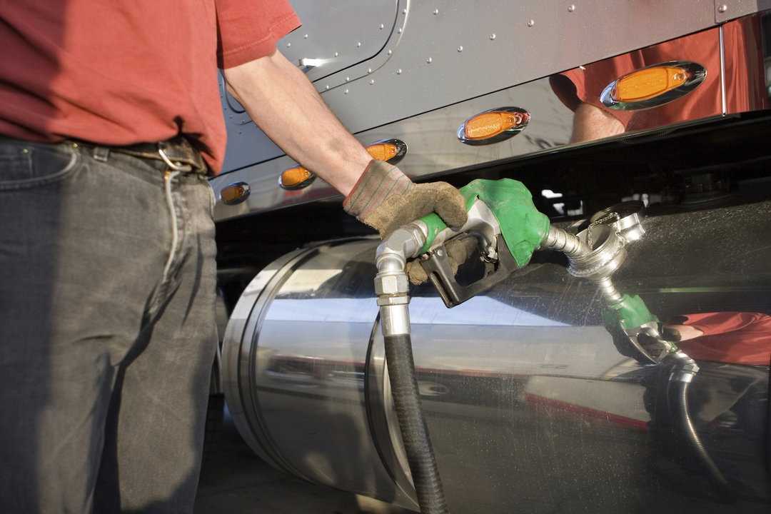IFTA Reporting: Qualifications and Completing Your Quarterly Report