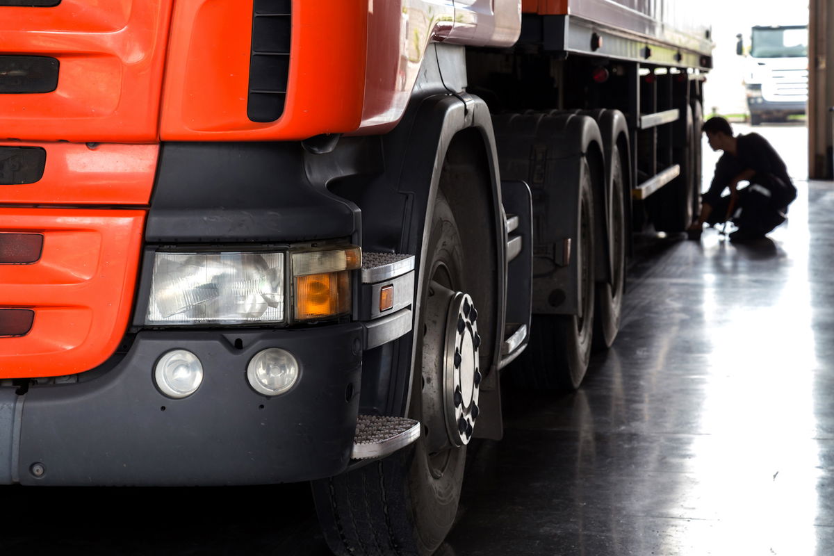 Create an Effective Process for Fleet Maintenance & Repairs