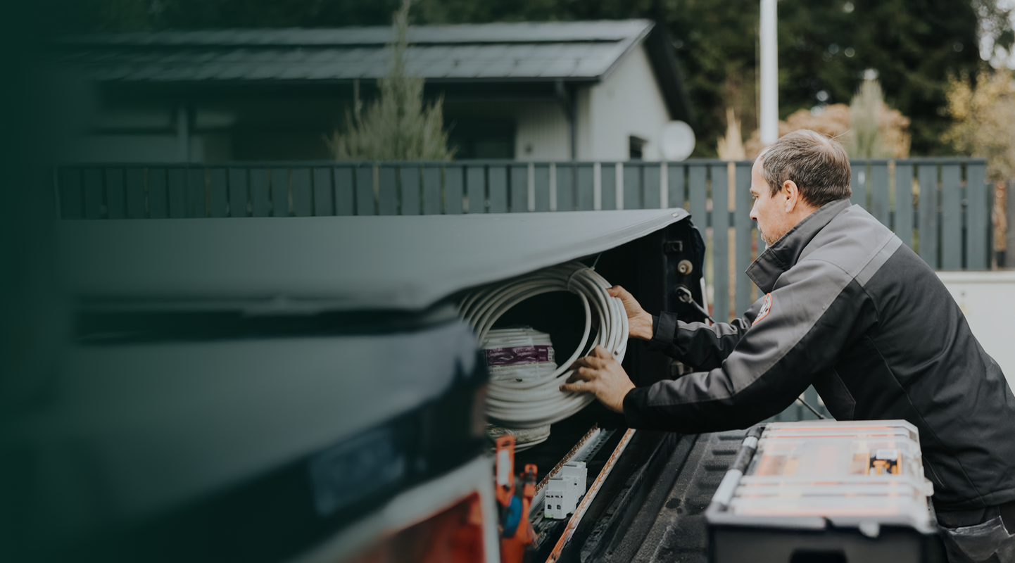 Automate your contractor fleet management process