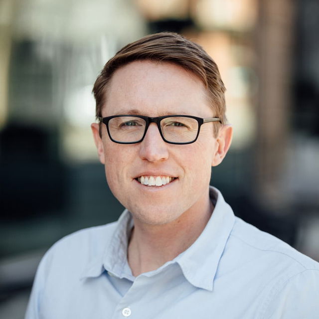 Tony Summerville's headshot
